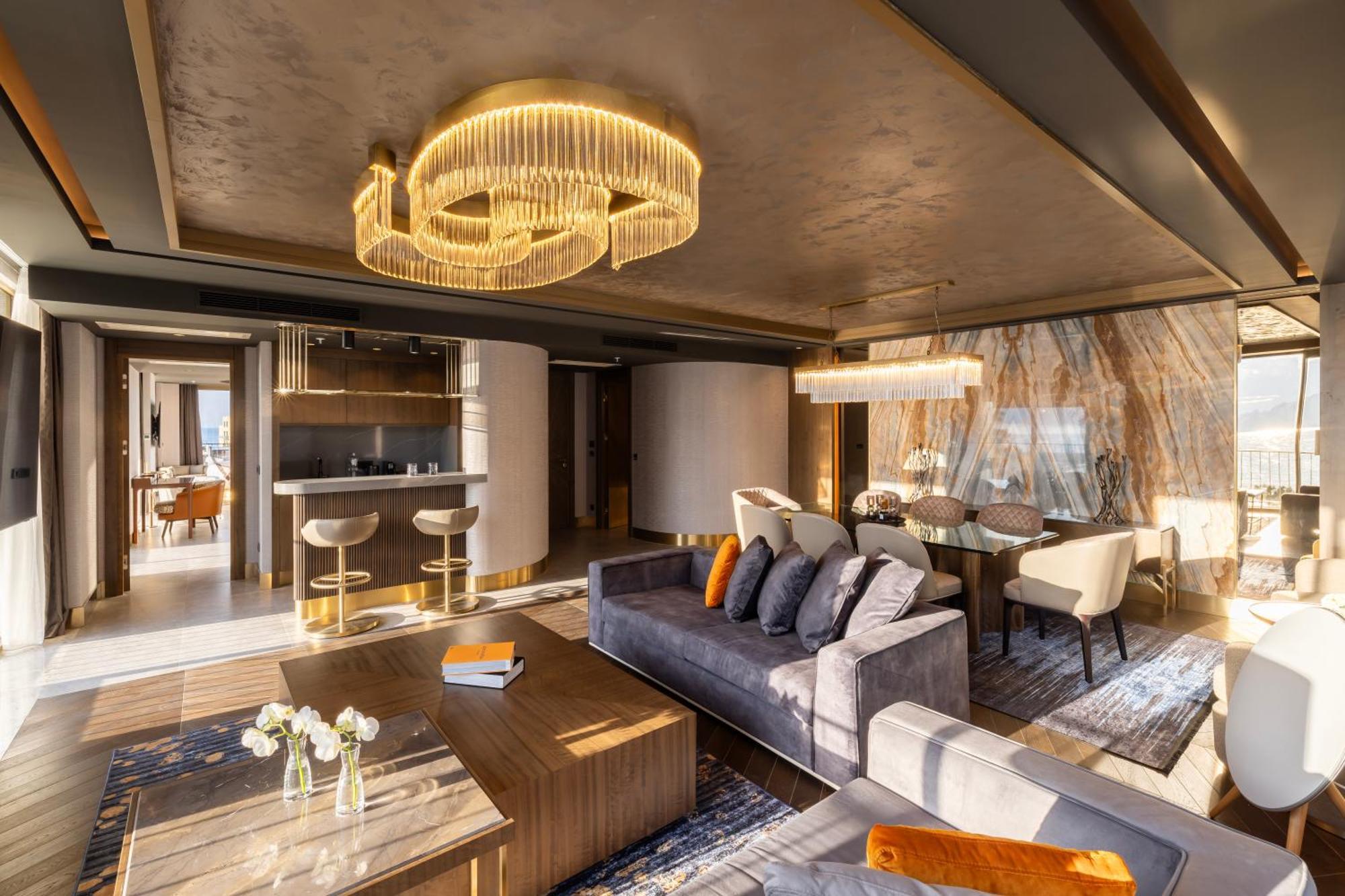 Merit Starlit Hotel & Residences 부드바 외부 사진